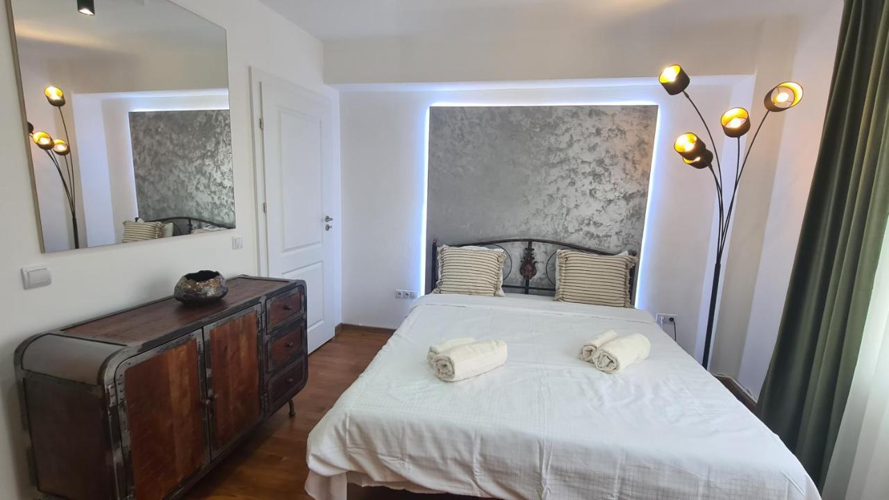 Main Square 5 Star Luxury Apartment With View クルージュ＝ナポカ エクステリア 写真